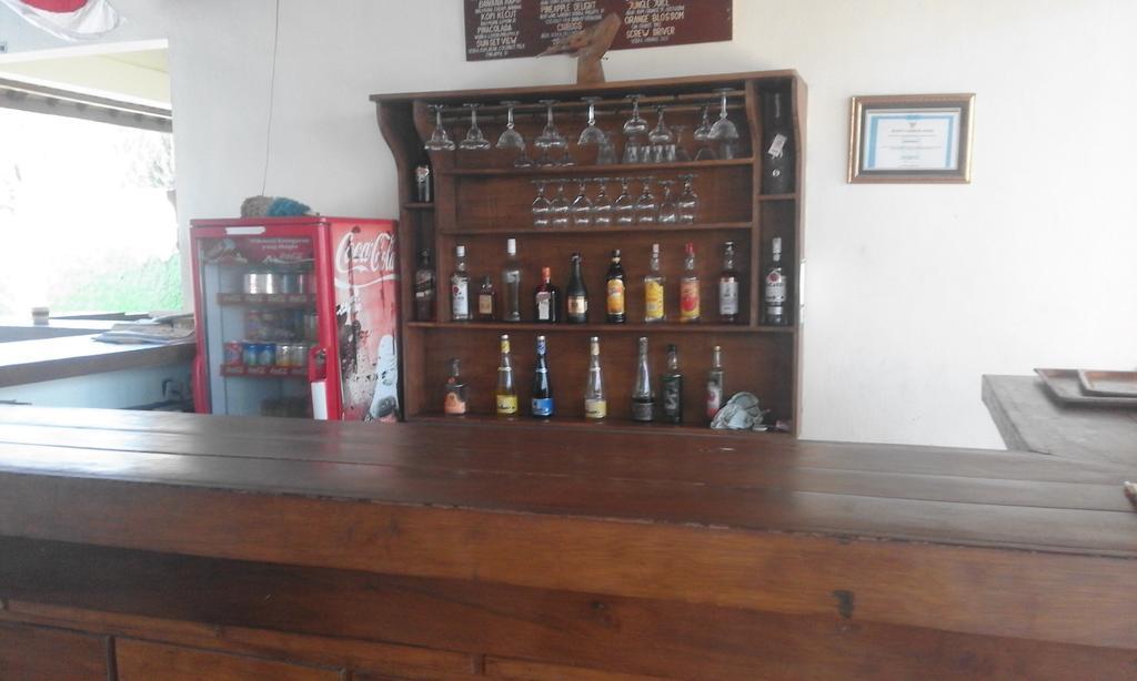 Coral Beach Pizza Cottages Gili Trawangan Zewnętrze zdjęcie