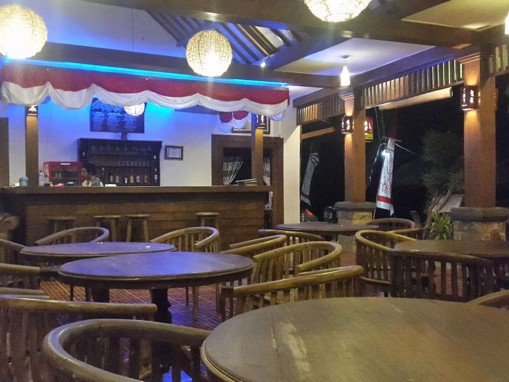 Coral Beach Pizza Cottages Gili Trawangan Zewnętrze zdjęcie