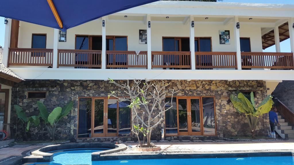 Coral Beach Pizza Cottages Gili Trawangan Zewnętrze zdjęcie
