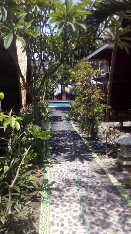 Coral Beach Pizza Cottages Gili Trawangan Zewnętrze zdjęcie