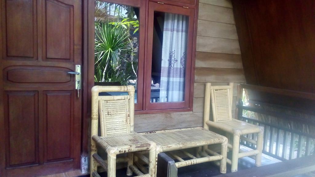 Coral Beach Pizza Cottages Gili Trawangan Zewnętrze zdjęcie