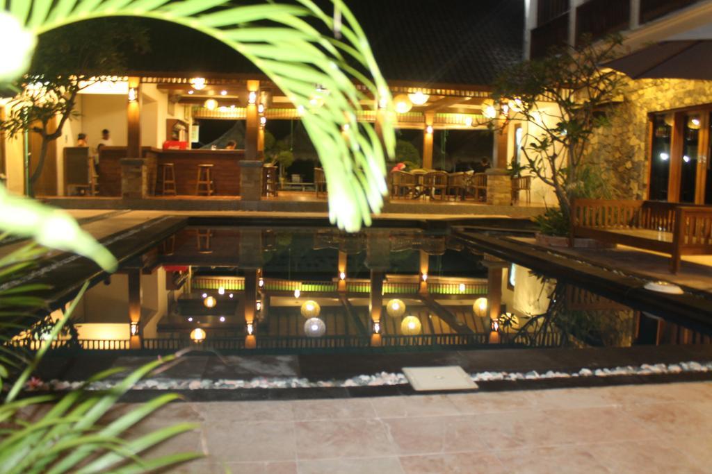 Coral Beach Pizza Cottages Gili Trawangan Zewnętrze zdjęcie